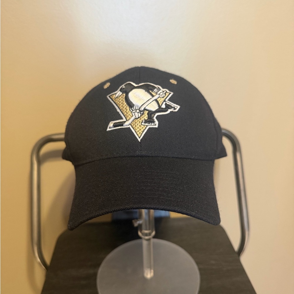 NHL Pittsburgh Penguins Zephyr “The Z Hat” Adjustable Strapback Cap Youth
